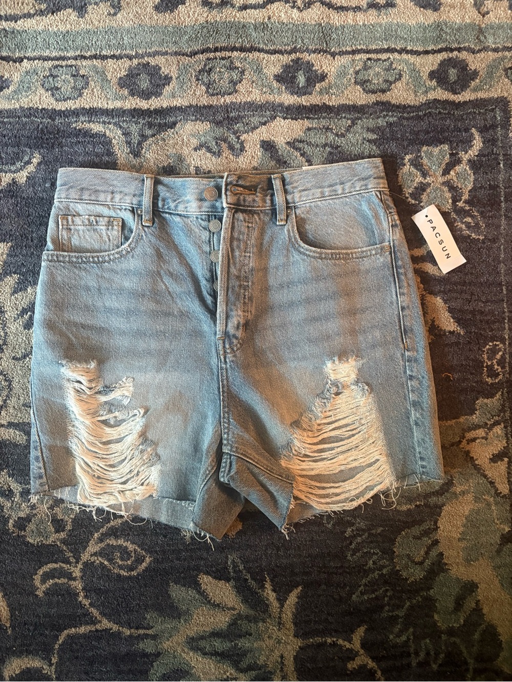NEW NWT Pacsun women’s shorts 90s girlfriend 28 blue denim jean distresse